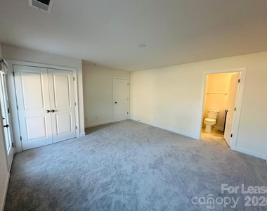 9234 Walnut Hill Road - Photo Thumbnail 11
