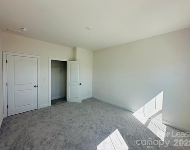 9234 Walnut Hill Road - Photo Thumbnail 19