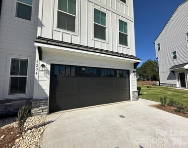 9234 Walnut Hill Road - Photo Thumbnail 33