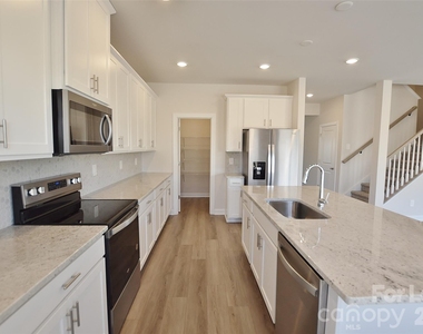 1537 Harper Landing Boulevard - Photo Thumbnail 16
