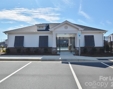 1537 Harper Landing Boulevard - Photo Thumbnail 5