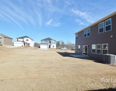 1537 Harper Landing Boulevard - Photo Thumbnail 3