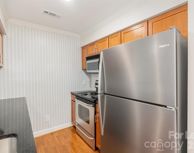 2516 Cranbrook Lane - Photo Thumbnail 7