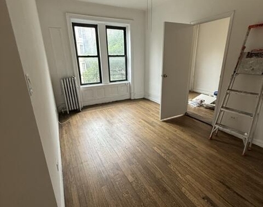 3139 Broadway - Photo Thumbnail 1