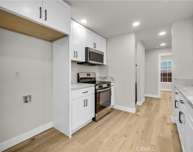116 N Cornell - Photo Thumbnail 15