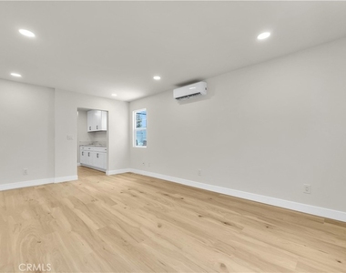 116 N Cornell - Photo Thumbnail 4