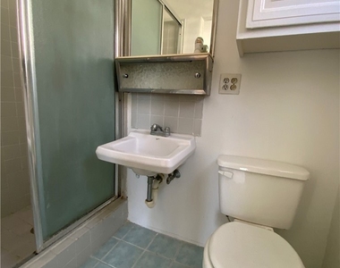 122 E Linda Vista Avenue - Photo Thumbnail 13