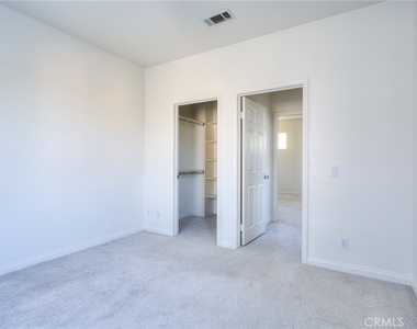 515 Florence - Photo Thumbnail 26