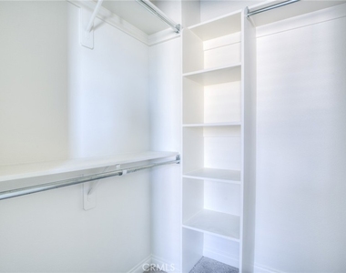 515 Florence - Photo Thumbnail 27