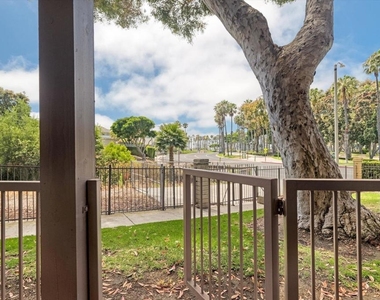 660 Sunfish Way - Photo Thumbnail 31