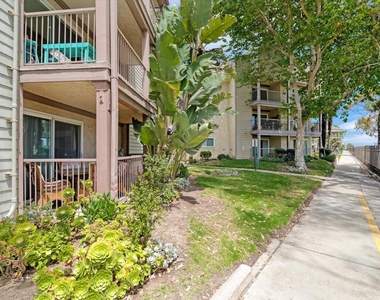 660 Sunfish Way - Photo Thumbnail 36