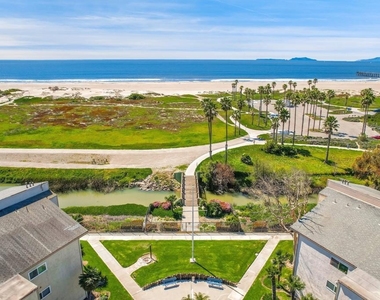 660 Sunfish Way - Photo Thumbnail 40