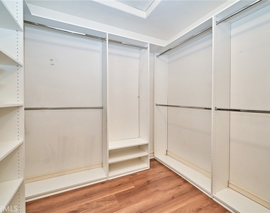 1089 Village Drive - Photo Thumbnail 32
