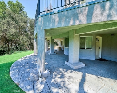 1089 Village Drive - Photo Thumbnail 46