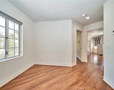 1089 Village Drive - Photo Thumbnail 33