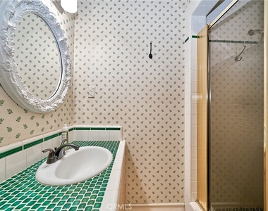 1089 Village Drive - Photo Thumbnail 18