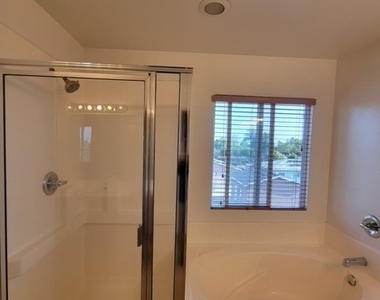 1442 Orange Grove - Photo Thumbnail 11