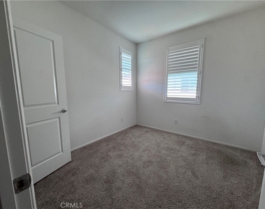 8141 Garden Park - Photo Thumbnail 10
