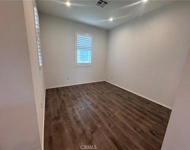 8141 Garden Park - Photo Thumbnail 5
