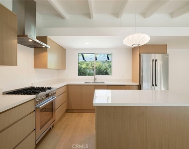 3505 El Lado - Photo Thumbnail 8