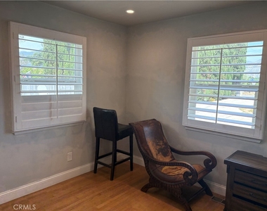 12917 Gladstone - Photo Thumbnail 13
