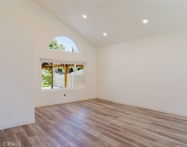 21825 Jeffers Lane - Photo Thumbnail 6
