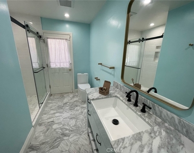 4510 Henley Court - Photo Thumbnail 13