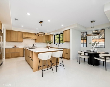 4906 Rubio Avenue - Photo Thumbnail 22