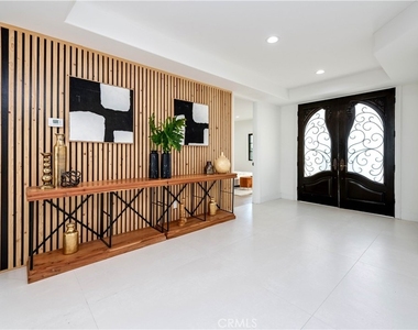 4906 Rubio Avenue - Photo Thumbnail 15