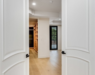 4906 Rubio Avenue - Photo Thumbnail 52