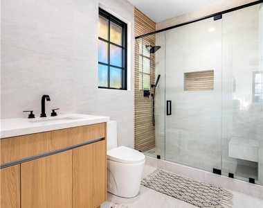 4906 Rubio Avenue - Photo Thumbnail 45