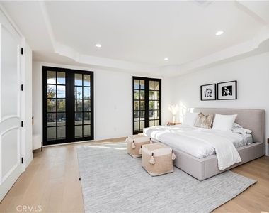 4906 Rubio Avenue - Photo Thumbnail 42