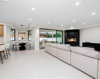 4906 Rubio Avenue - Photo Thumbnail 17