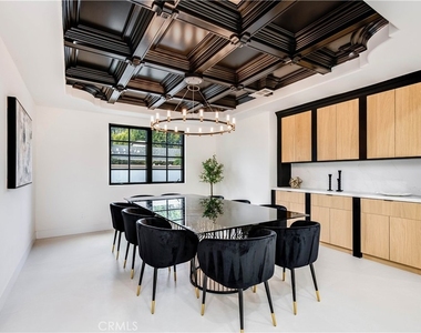 4906 Rubio Avenue - Photo Thumbnail 12