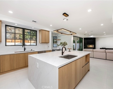 4906 Rubio Avenue - Photo Thumbnail 24