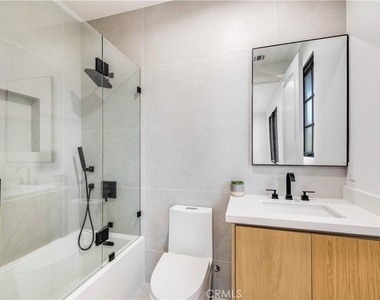 4906 Rubio Avenue - Photo Thumbnail 51