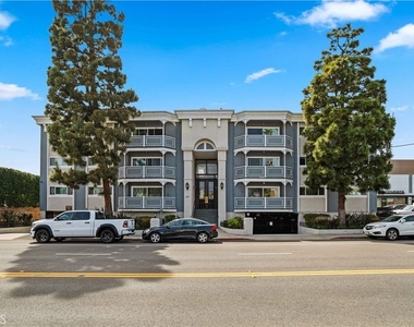2411 Prospect Avenue - Photo Thumbnail 25
