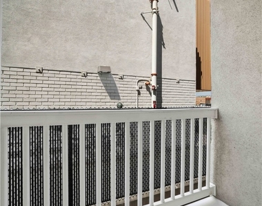 2411 Prospect Avenue - Photo Thumbnail 21