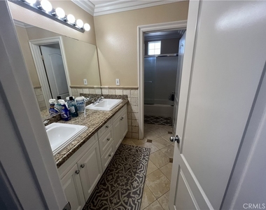 45009 Oakford Court - Photo Thumbnail 15
