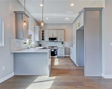 409 Olive Street - Photo Thumbnail 1