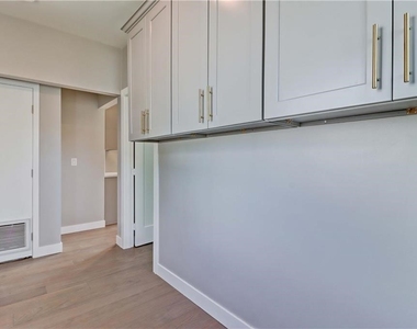 409 Olive Street - Photo Thumbnail 15