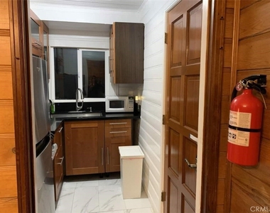 542 Highland Road - Photo Thumbnail 2