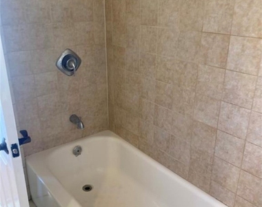 1425 W 224th - Photo Thumbnail 7