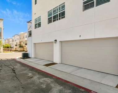 2015 Mindoro Lane - Photo Thumbnail 6
