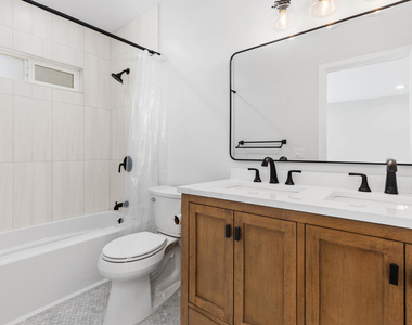 723 Chestnut Avenue - Photo Thumbnail 9
