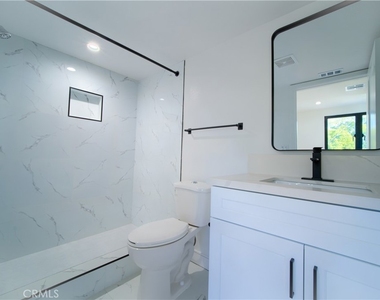 2676 Newell Street - Photo Thumbnail 8