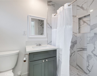 5892 Nugget Circle - Photo Thumbnail 12