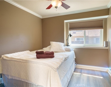 26824 Park Terrace Lane - Photo Thumbnail 11