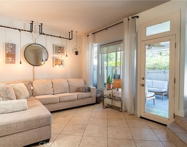 26824 Park Terrace Lane - Photo Thumbnail 6