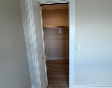 1108 A Front St. - Photo Thumbnail 18